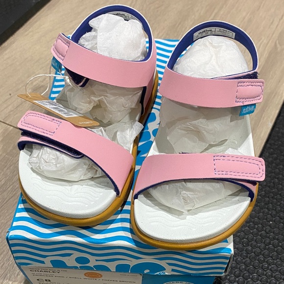 New Native Kids Pink and White Sandals size C8 - Picture 2 of 5